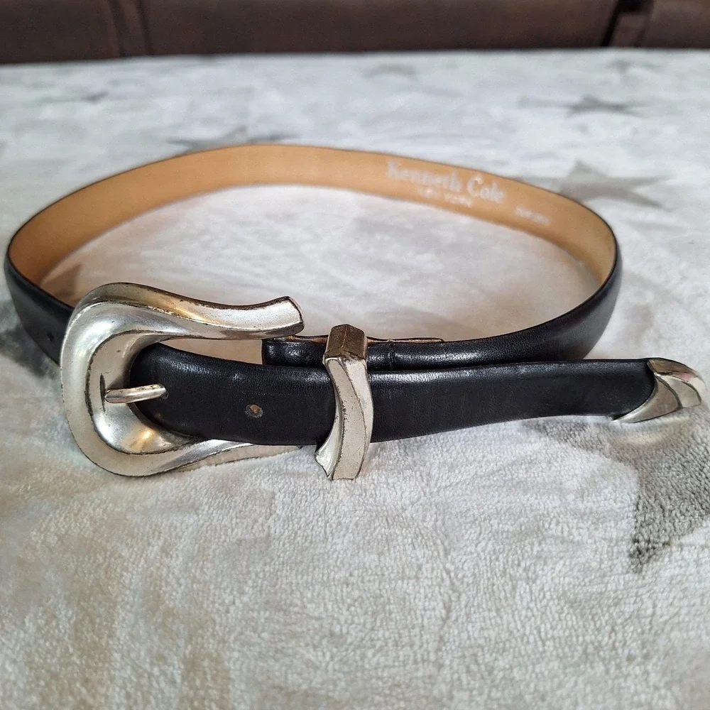 Vintage Classic Kenneth Cole Western Style Black Genuine Leather Belt Size Small